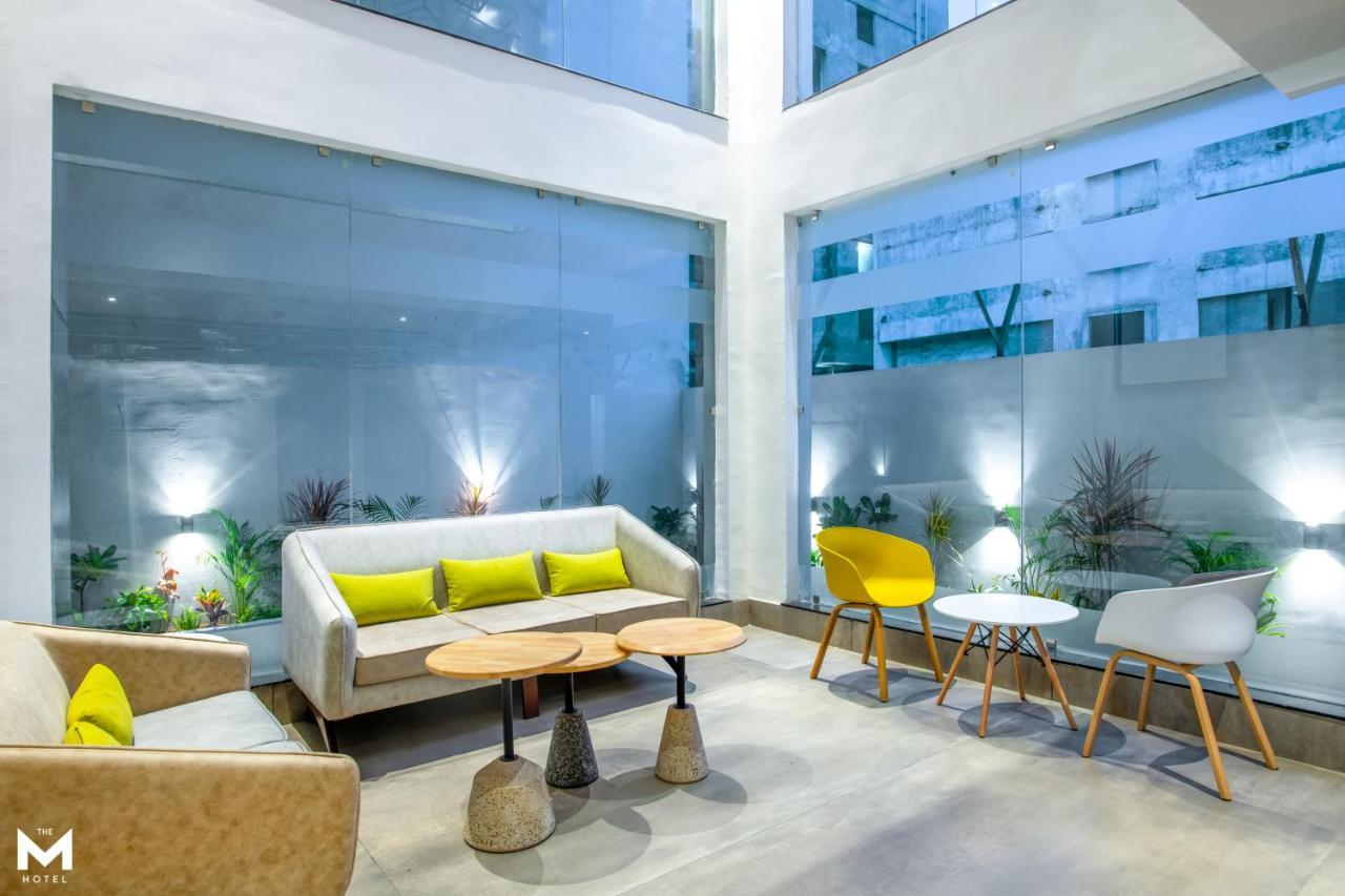 The M Hotel Rāipur Extérieur photo