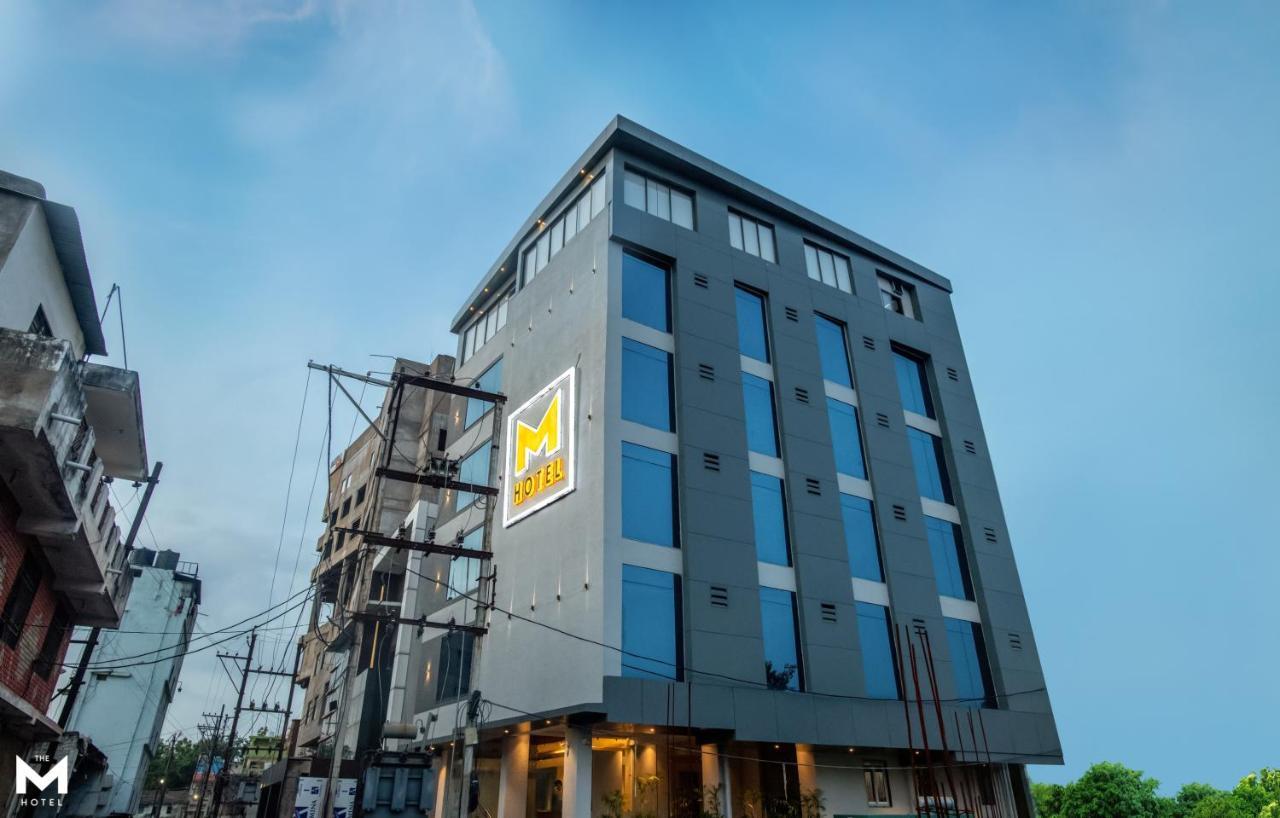 The M Hotel Rāipur Extérieur photo